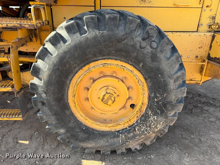 image for item DK2548 1995 Volvo L90C  wheel loader