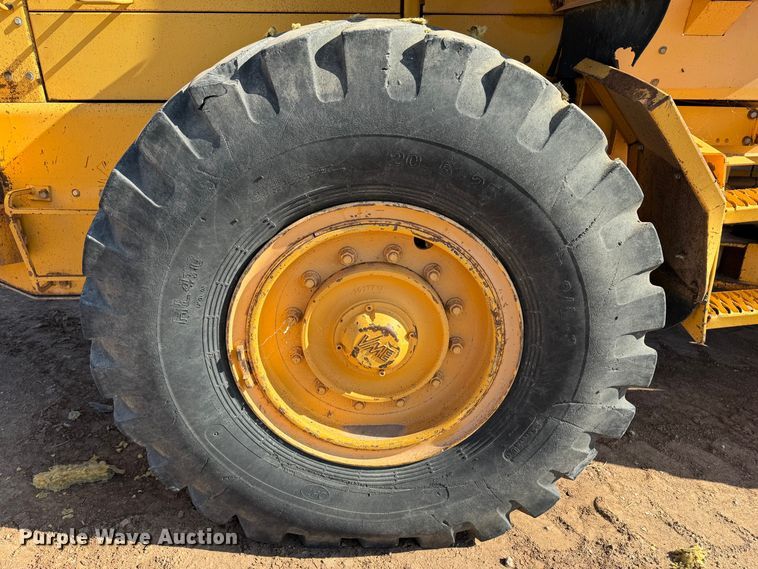 image for item DK2548 1995 Volvo L90C  wheel loader