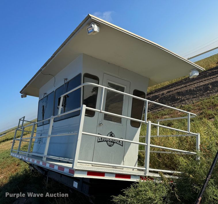 image for item DK2549 Hitchcock Inc. High Rider  feedlot inspection bed