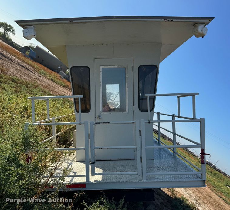 image for item DK2549 Hitchcock Inc. High Rider  feedlot inspection bed