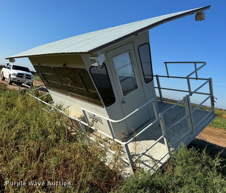 image for item DK2549 Hitchcock Inc. High Rider  feedlot inspection bed