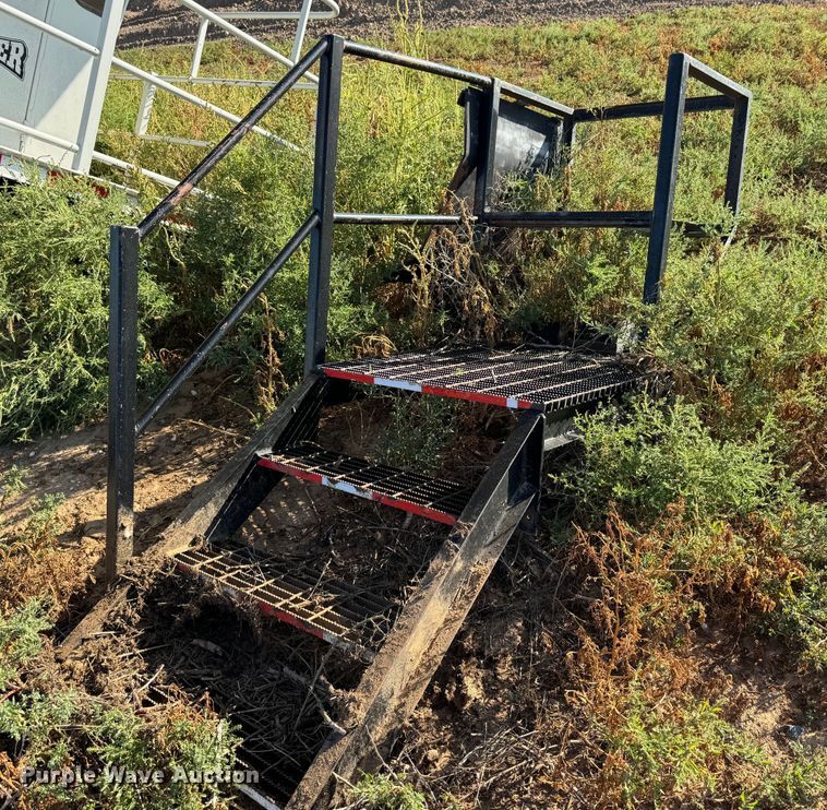 image for item DK2549 Hitchcock Inc. High Rider  feedlot inspection bed