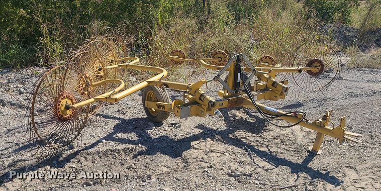 image for item DK4109 Vermeer WR20  hay rake