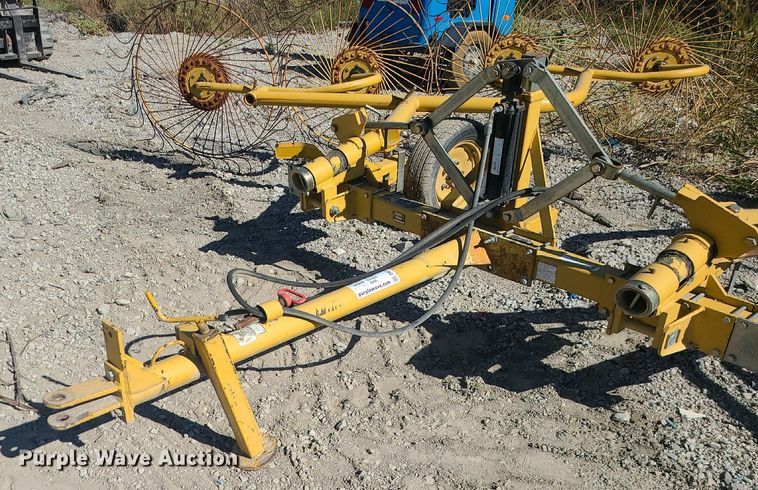 image for item DK4109 Vermeer WR20  hay rake