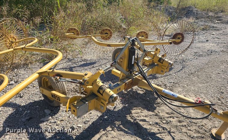 image for item DK4109 Vermeer WR20  hay rake