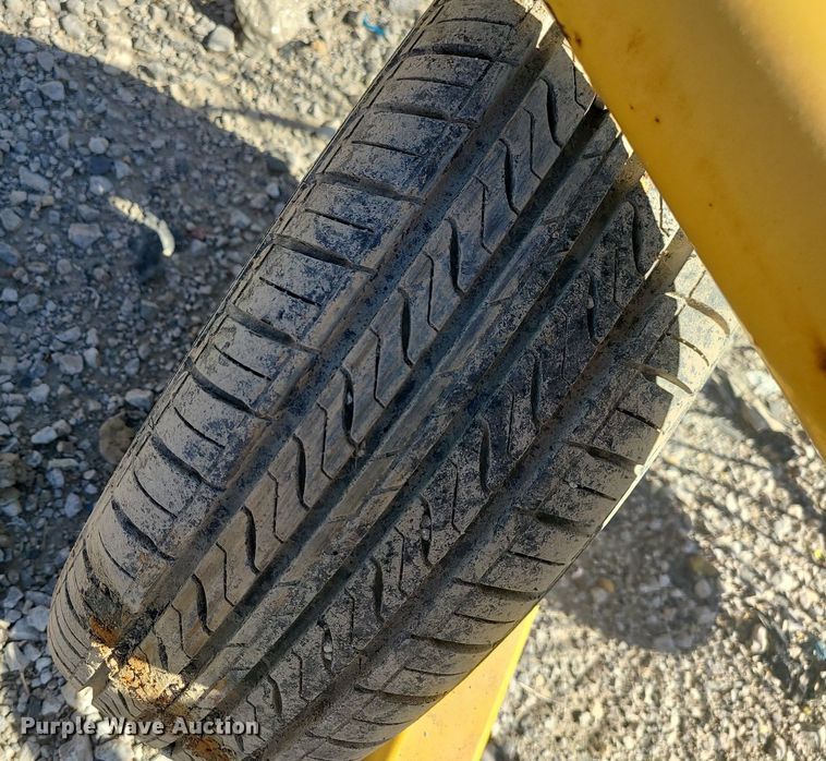 image for item DK4109 Vermeer WR20  hay rake