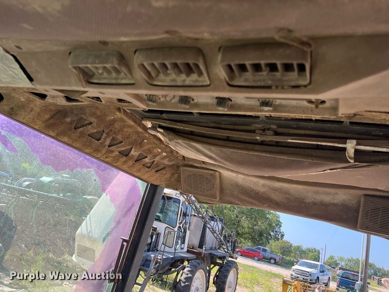 image for item DM2002 1984 John Deere 2550  tractor