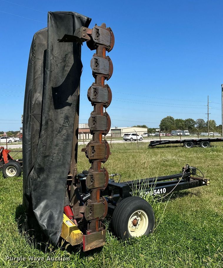 image for item DM6495 New Holland H6750  disc mower