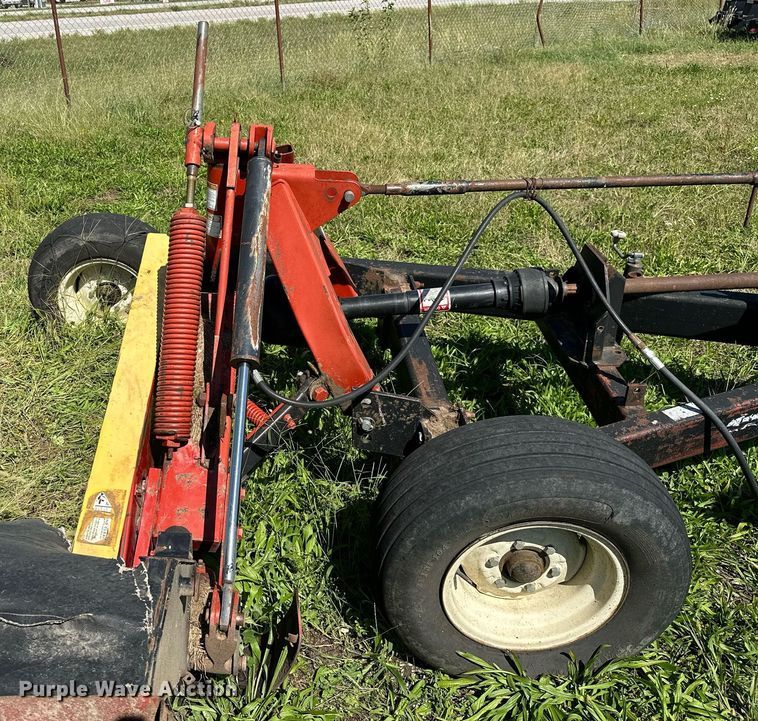 image for item DM6496 New Holland 617  disc mower