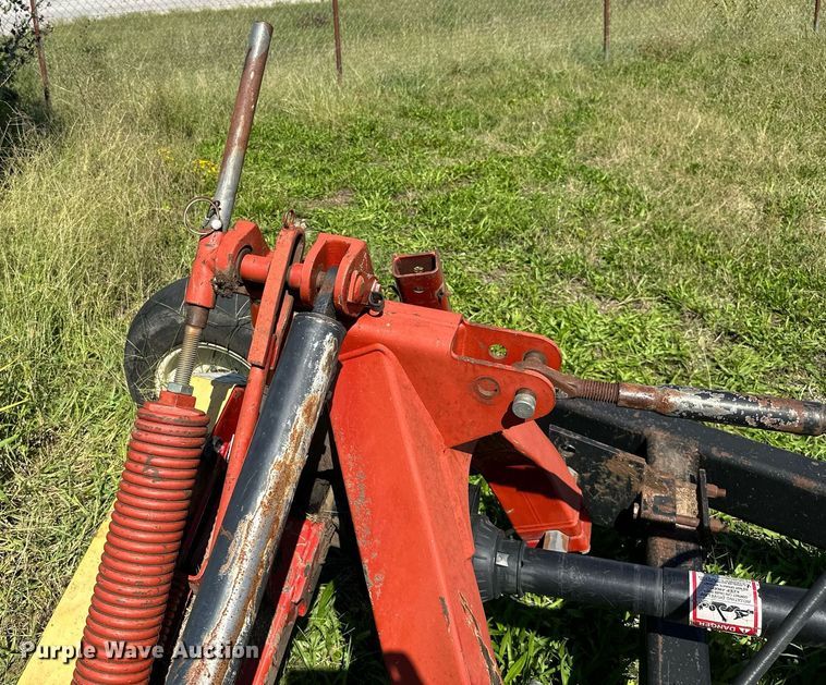 image for item DM6496 New Holland 617  disc mower