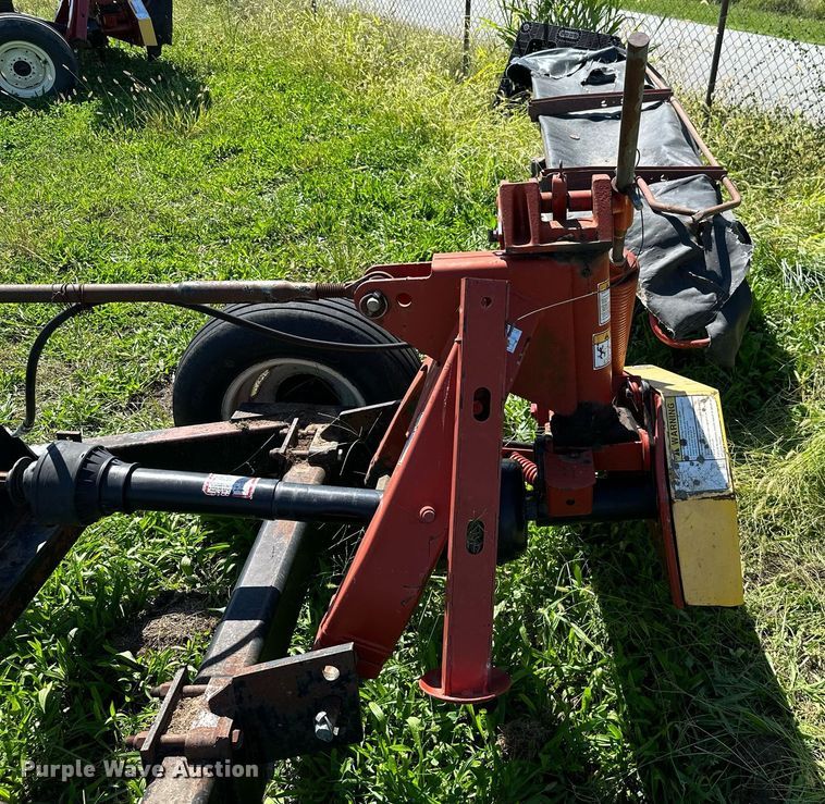 image for item DM6496 New Holland 617  disc mower