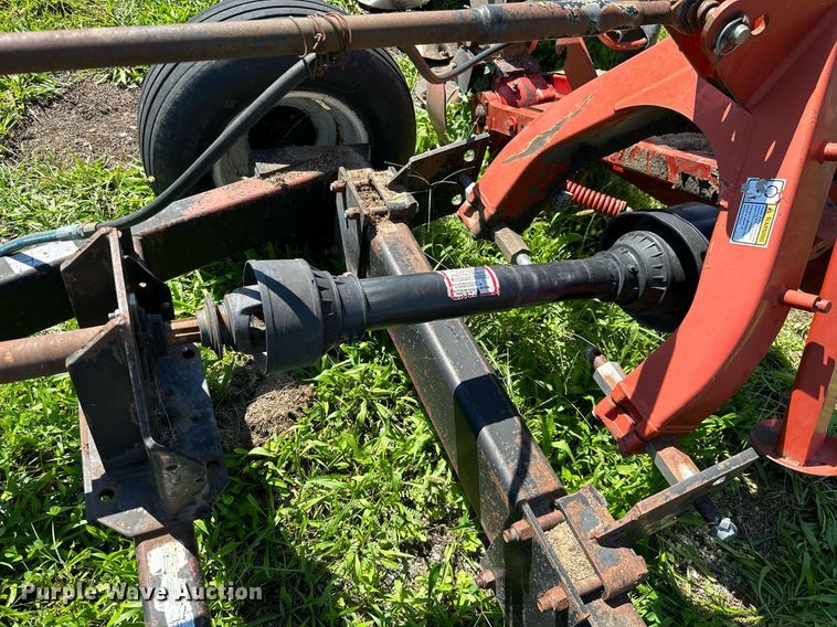 image for item DM6496 New Holland 617  disc mower