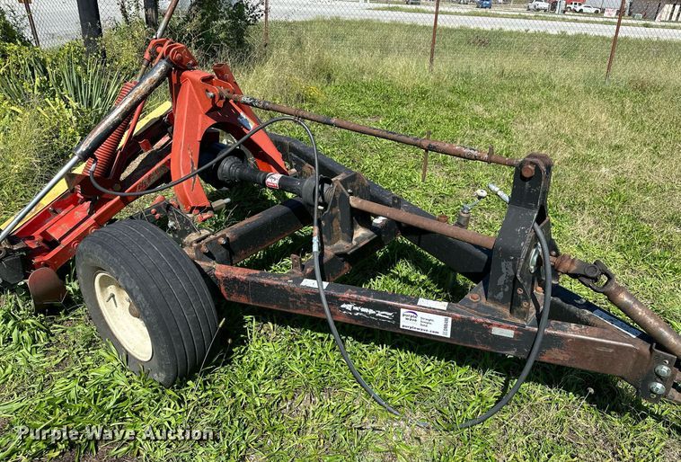 image for item DM6496 New Holland 617  disc mower