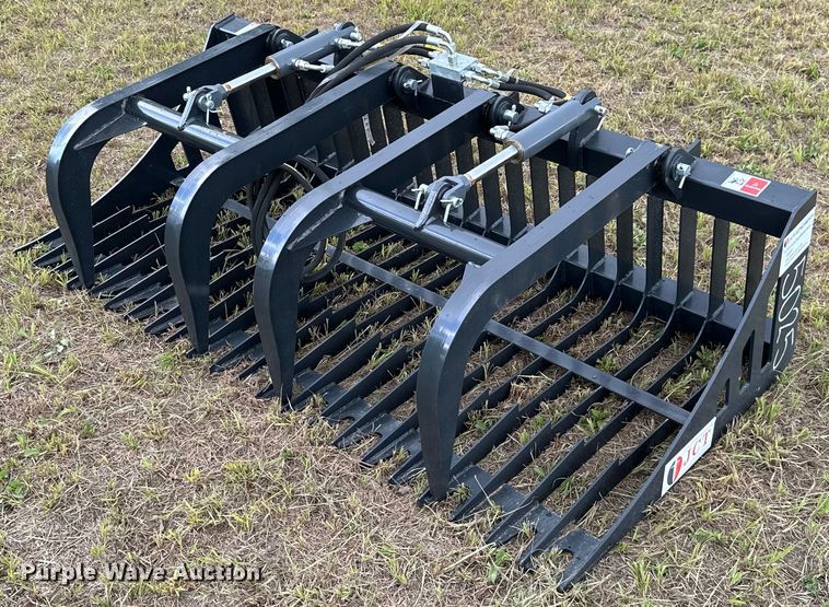 image for item DM6539 JCT  72" W skid steer grapple bucket