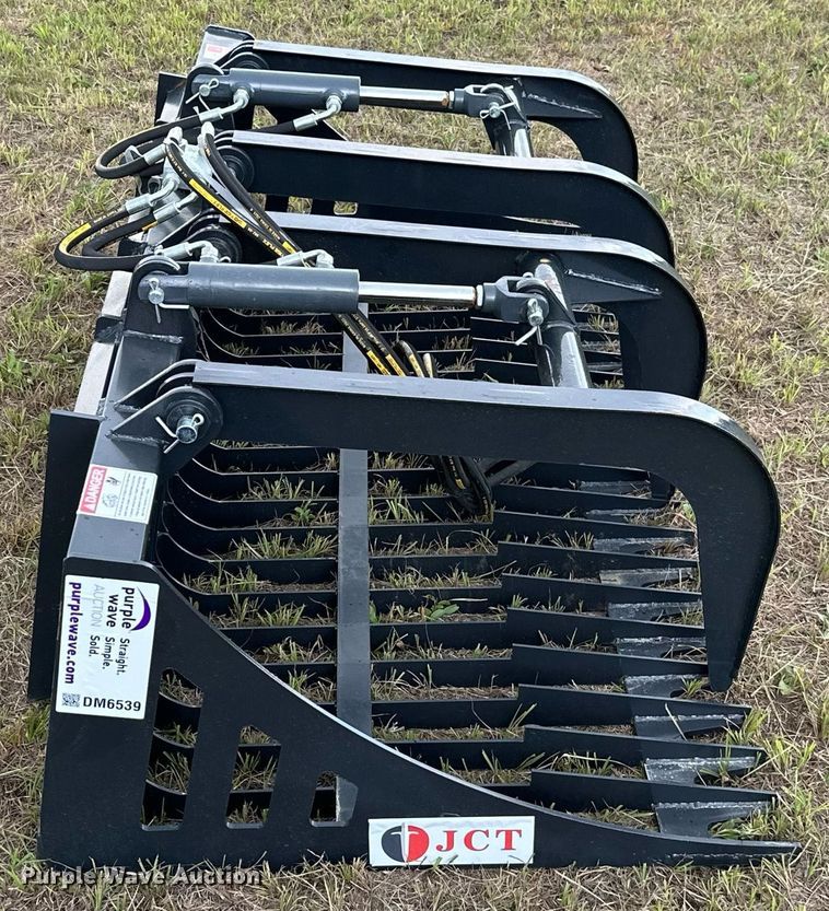 image for item DM6539 JCT  72" W skid steer grapple bucket