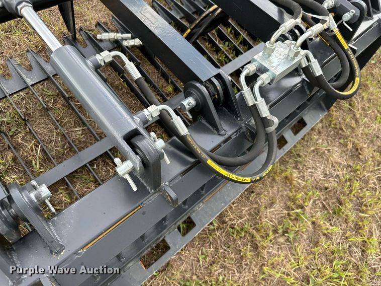 image for item DM6539 JCT  72" W skid steer grapple bucket