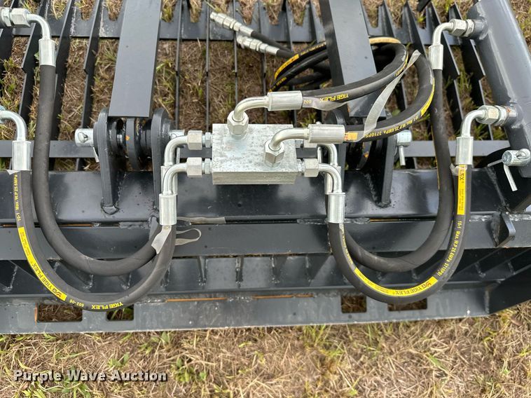 image for item DM6539 JCT  72" W skid steer grapple bucket