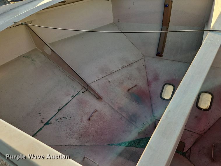 image for item DP2463 Unverterth Seedrunner 3750  seed tender