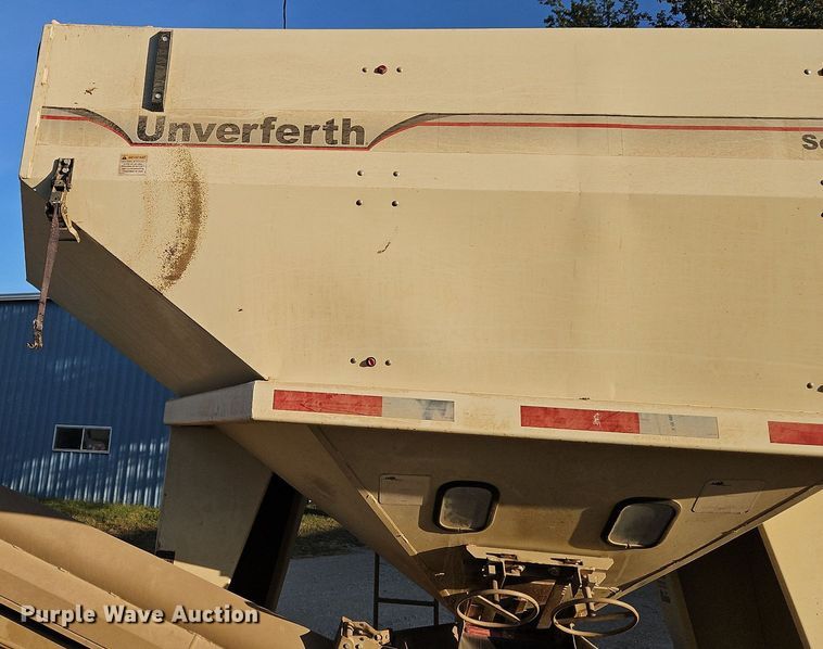 image for item DP2463 Unverterth Seedrunner 3750  seed tender