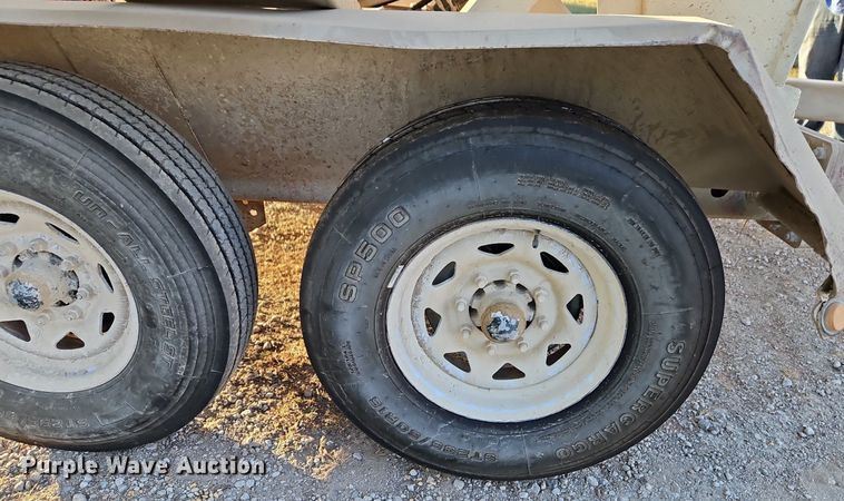 image for item DP2463 Unverterth Seedrunner 3750  seed tender