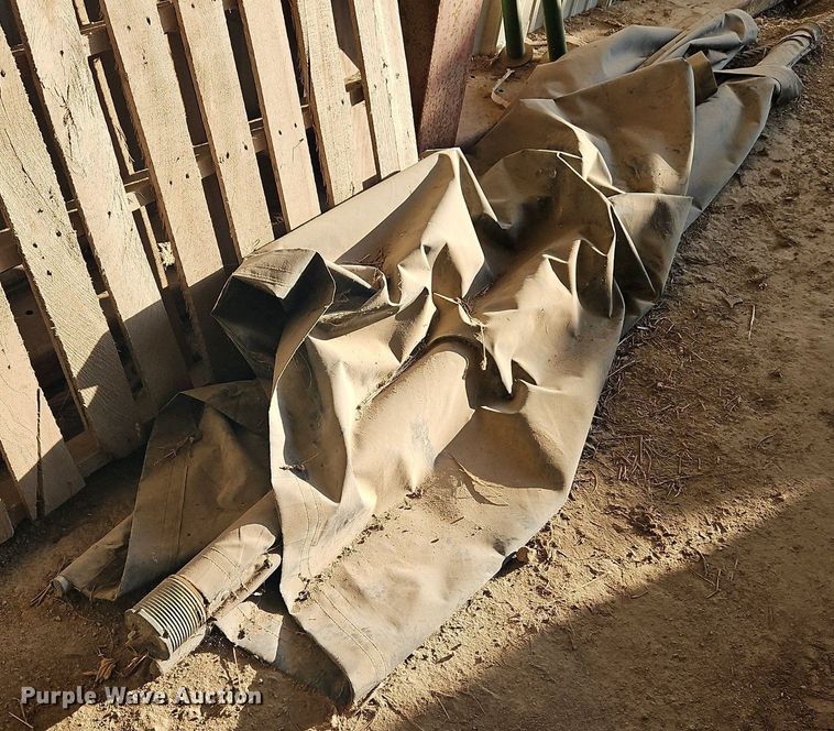 image for item DP2463 Unverterth Seedrunner 3750  seed tender