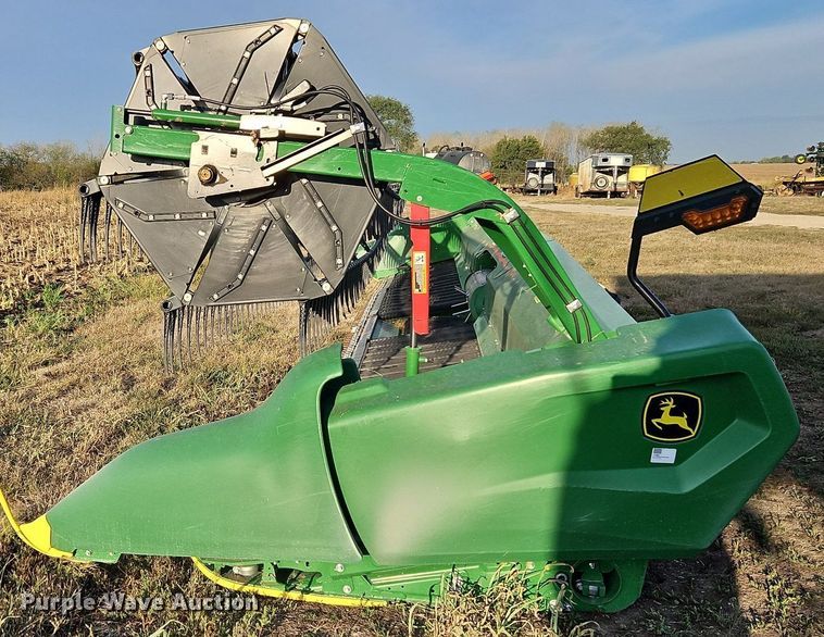 image for item DP2464 John Deere RD35F  flex draper head