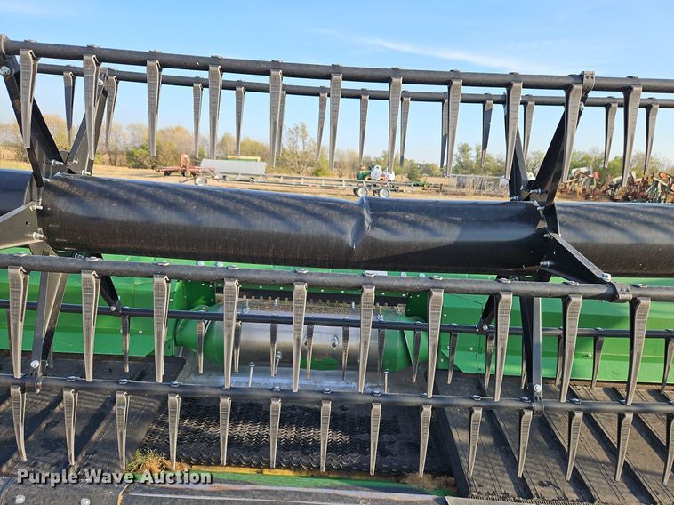 image for item DP2464 John Deere RD35F  flex draper head