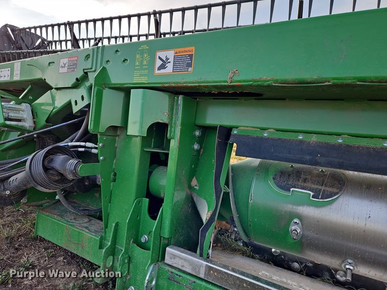 image for item DP2464 John Deere RD35F  flex draper head