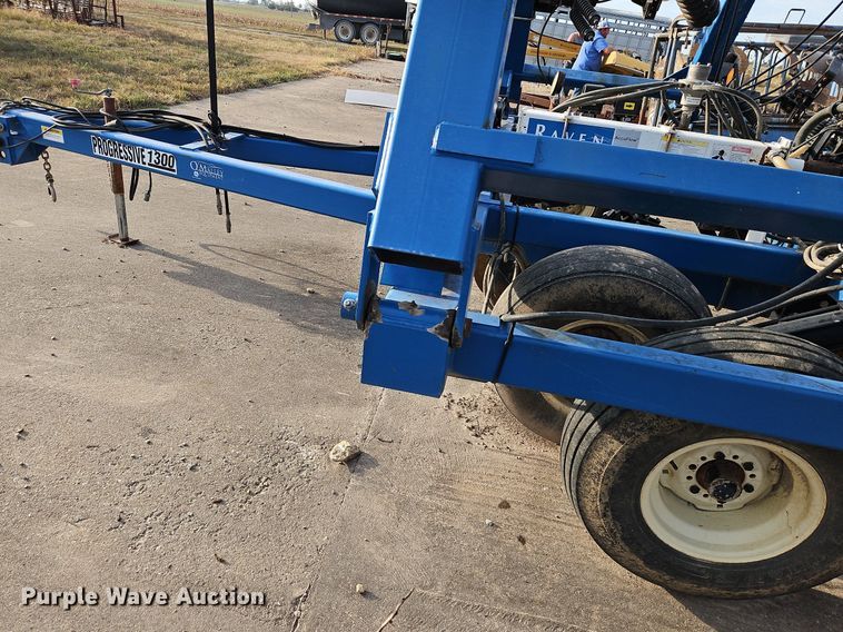 image for item DP2465 Progressive 1300  NH3 applicator