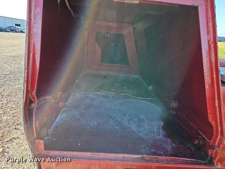 image for item DP2466 B&W  flatbed