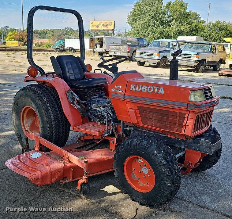 image for item DQ1188 1991 Kubota B2150HSD  MFWD tractor