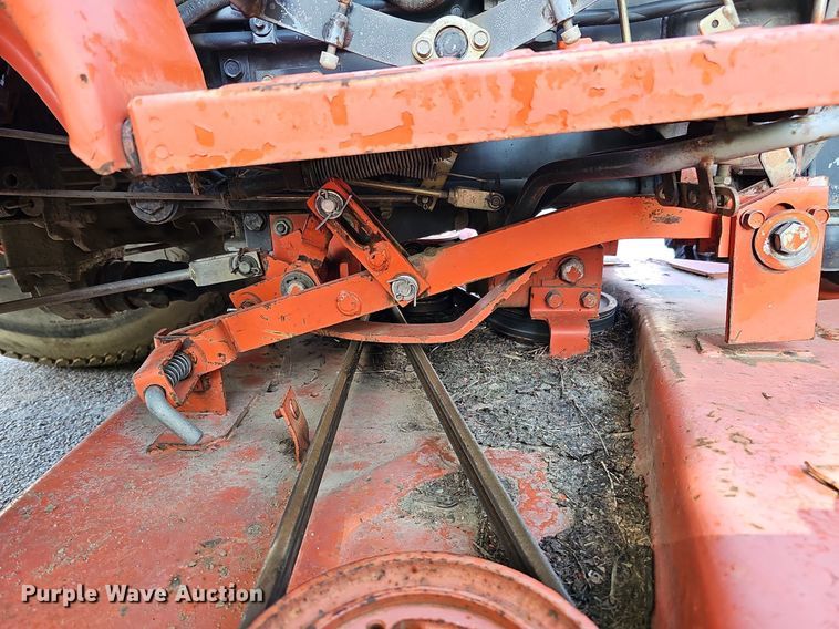 image for item DQ1188 1991 Kubota B2150HSD  MFWD tractor