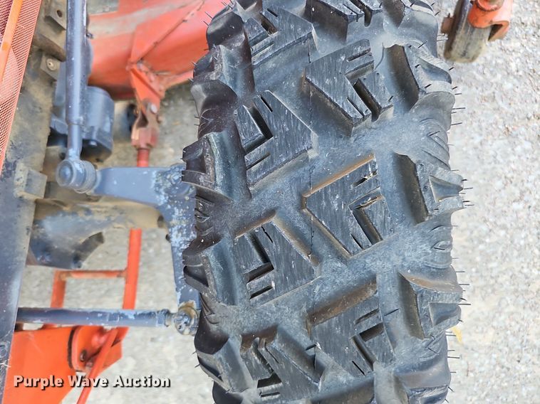 image for item DQ1188 1991 Kubota B2150HSD  MFWD tractor