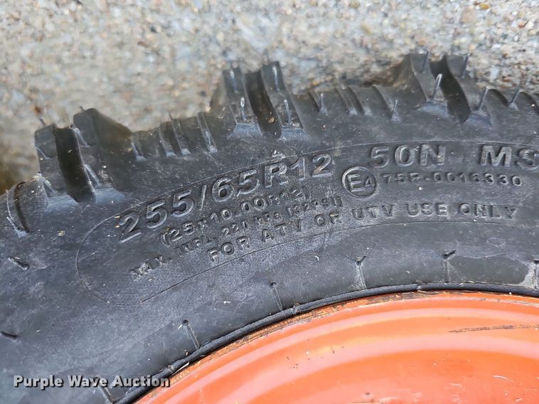 image for item DQ1188 1991 Kubota B2150HSD  MFWD tractor