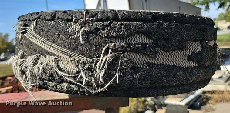 image for item DQ1189 Rhino SE415  batwing rotary mower