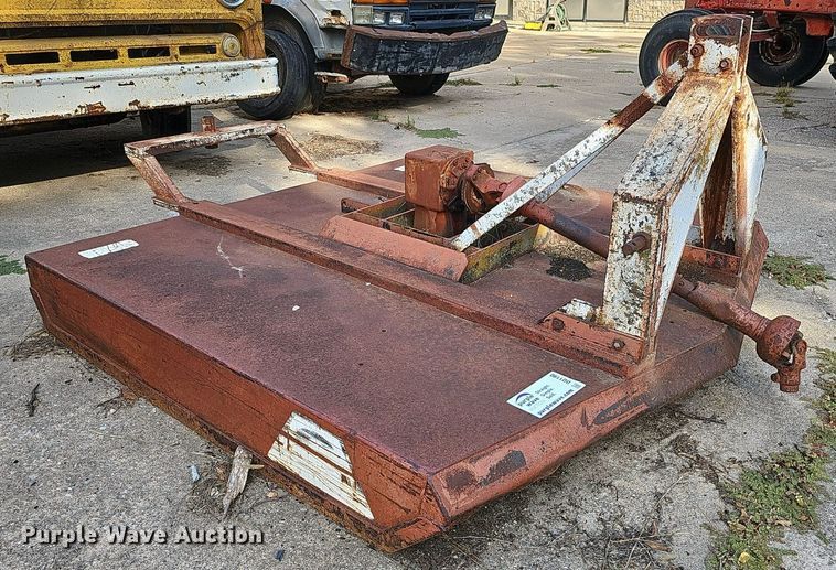 image for item DQ1190 84" W rotary mower