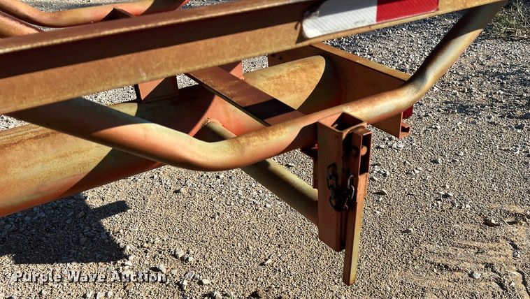 image for item DS2430 2014 Kotara  hay bale trailer