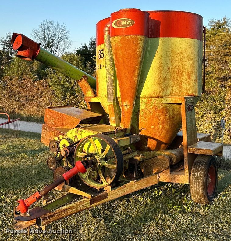 image for item DV1053 OMC 85 Mixer Mill  feed grinder/mixer