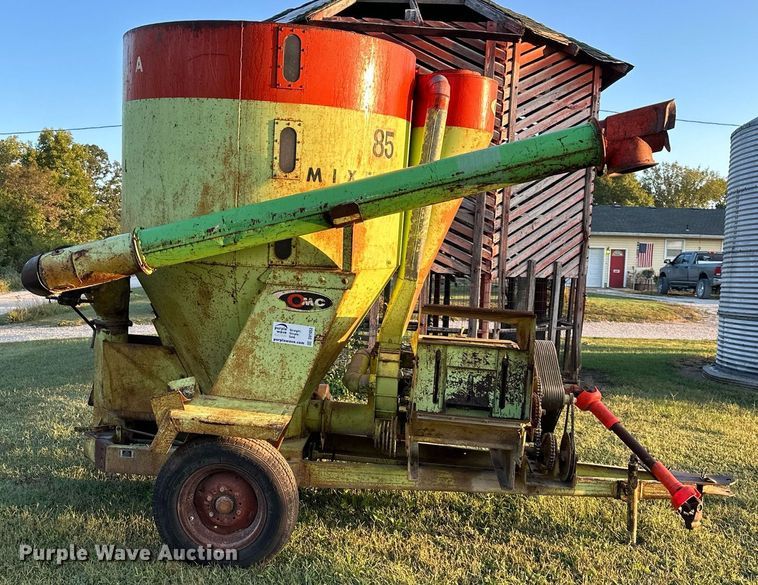 image for item DV1053 OMC 85 Mixer Mill  feed grinder/mixer