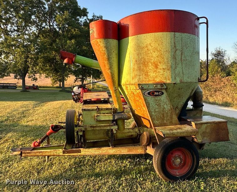 image for item DV1053 OMC 85 Mixer Mill  feed grinder/mixer