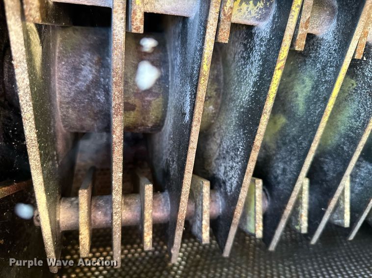 image for item DV1053 OMC 85 Mixer Mill  feed grinder/mixer