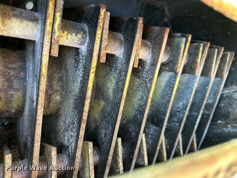 image for item DV1053 OMC 85 Mixer Mill  feed grinder/mixer