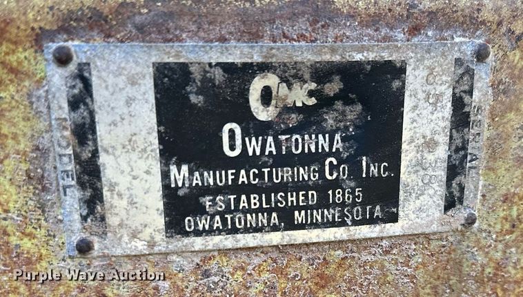 image for item DV1053 OMC 85 Mixer Mill  feed grinder/mixer