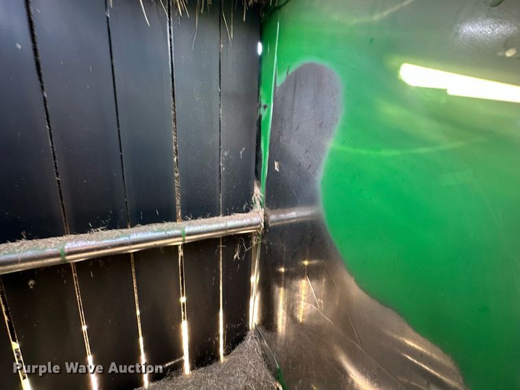image for item DW2751 John Deere 459E  round baler