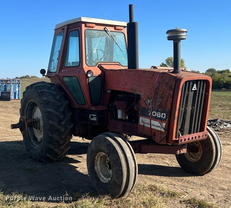 image for item DW2777 Allis Chalmers 7060  tractor