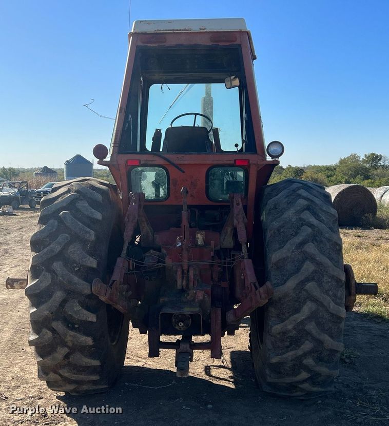 image for item DW2777 Allis Chalmers 7060  tractor