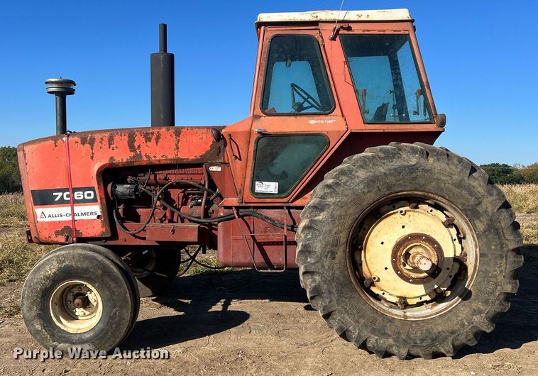 image for item DW2777 Allis Chalmers 7060  tractor