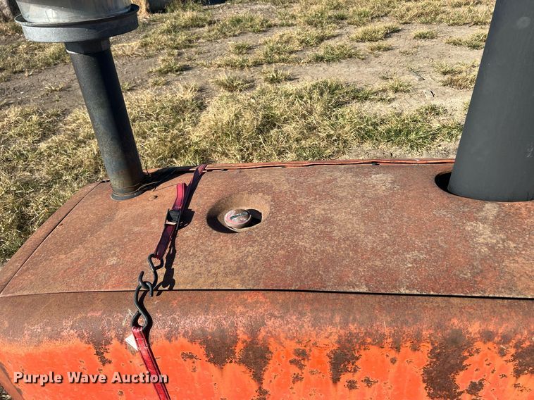 image for item DW2777 Allis Chalmers 7060  tractor