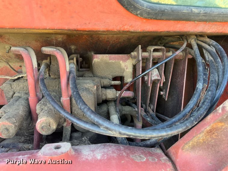 image for item DW2777 Allis Chalmers 7060  tractor