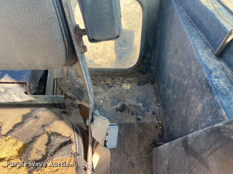 image for item DW2777 Allis Chalmers 7060  tractor